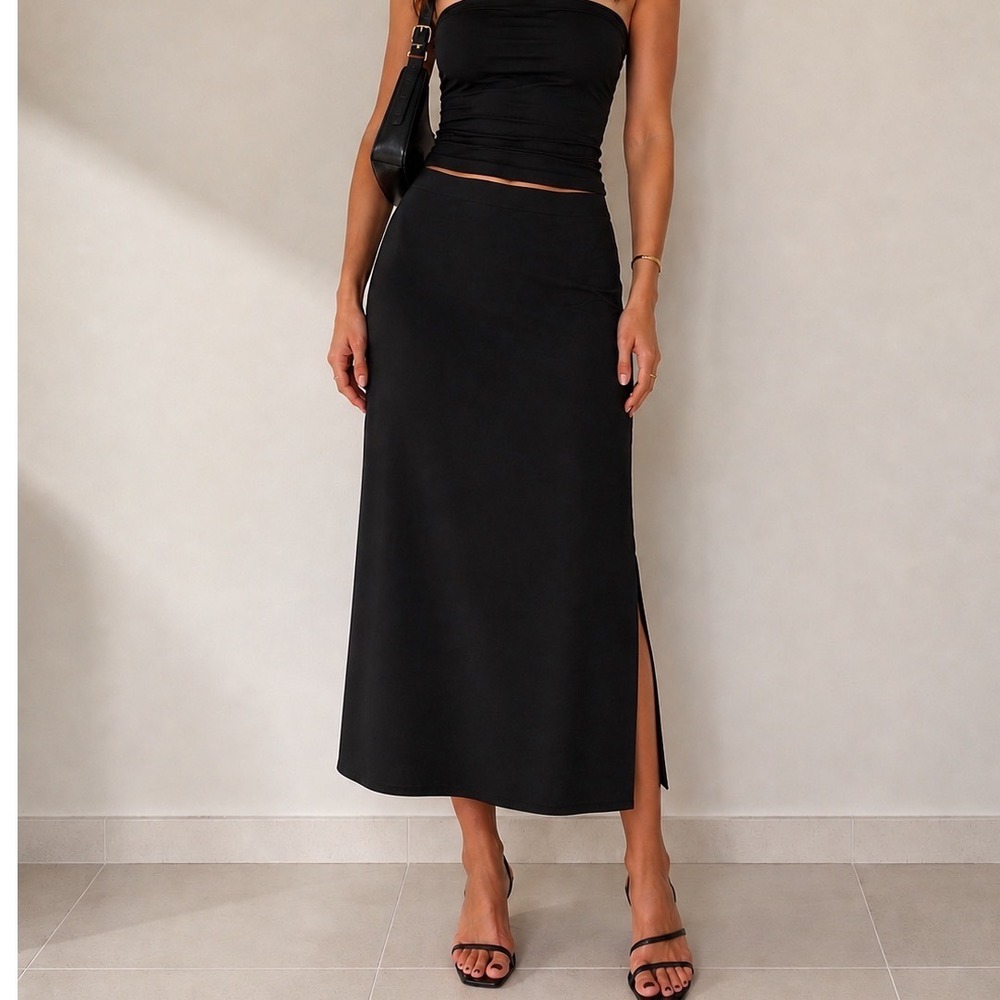 Studio G Black Ribbed Knit Midi Skirt Side Slits Rayon‎ Nylon Size L k3